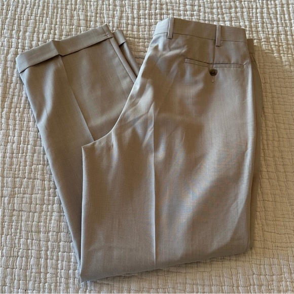 Vintage Ralph Lauren Light Gray Pleated and Cuffed Trousers 90s Minimalist 36” - Picture 3 of 10